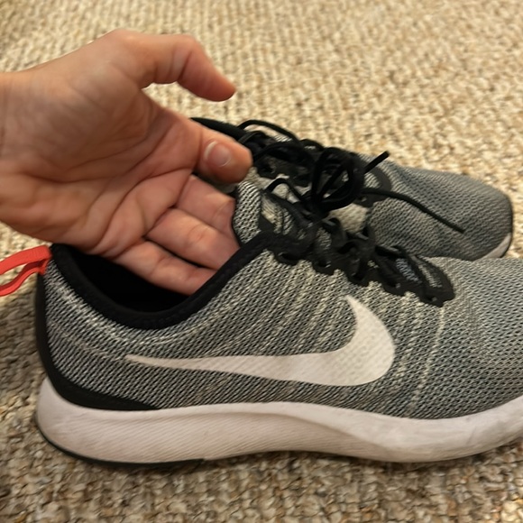 EUC NIKE DUALTONE RACER Sneakers 6.5Y/W8 - Picture 4 of 8